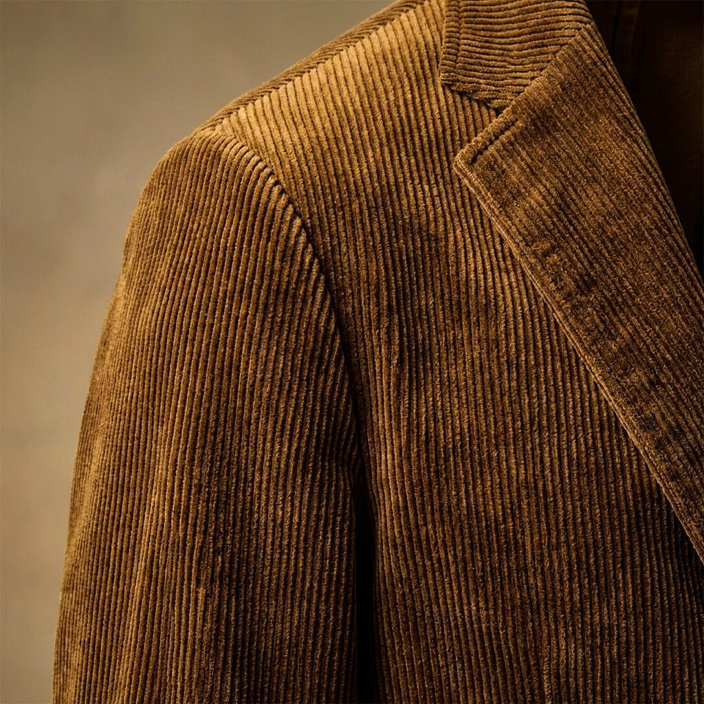Men's Corduroy Blazer Jacket with Notch Lapels and Three-Button Closure 4
