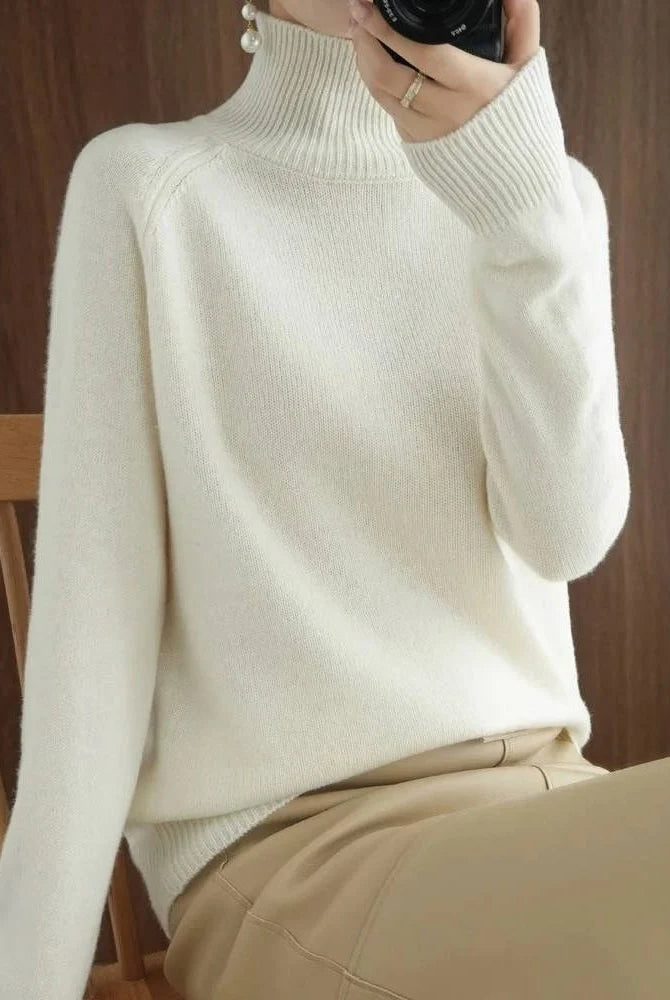 Women's Merino Wool Ribbed Roll Neck Sweater 3