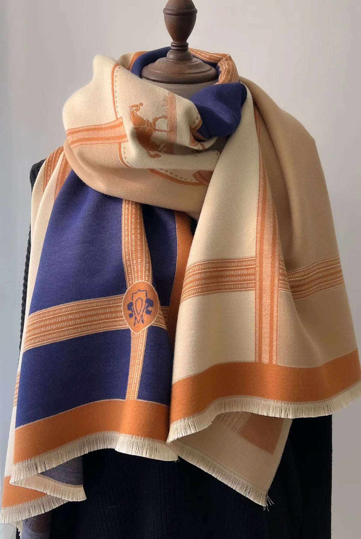 Women's Thick Printed Shawl Scarf - Cozy Wrap for Layering 1