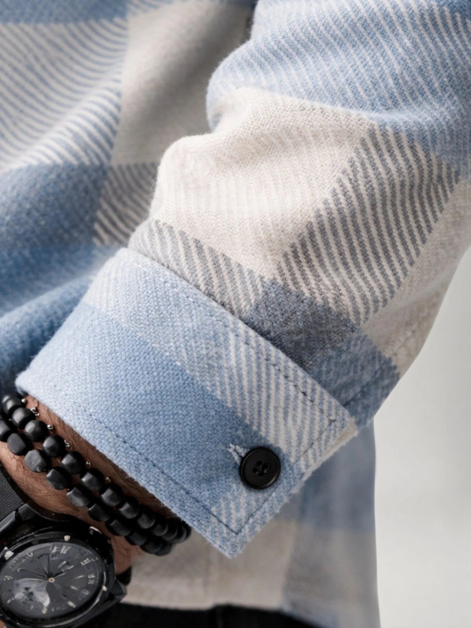 Men's Plaid Flannel Relaxed-Fit Overshirt Jacket 4