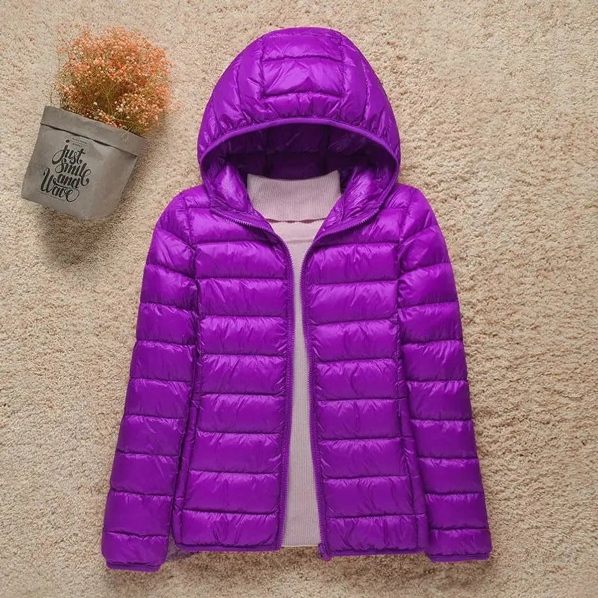 Women's Lightweight Quilted Hooded Puffer Jacket 8