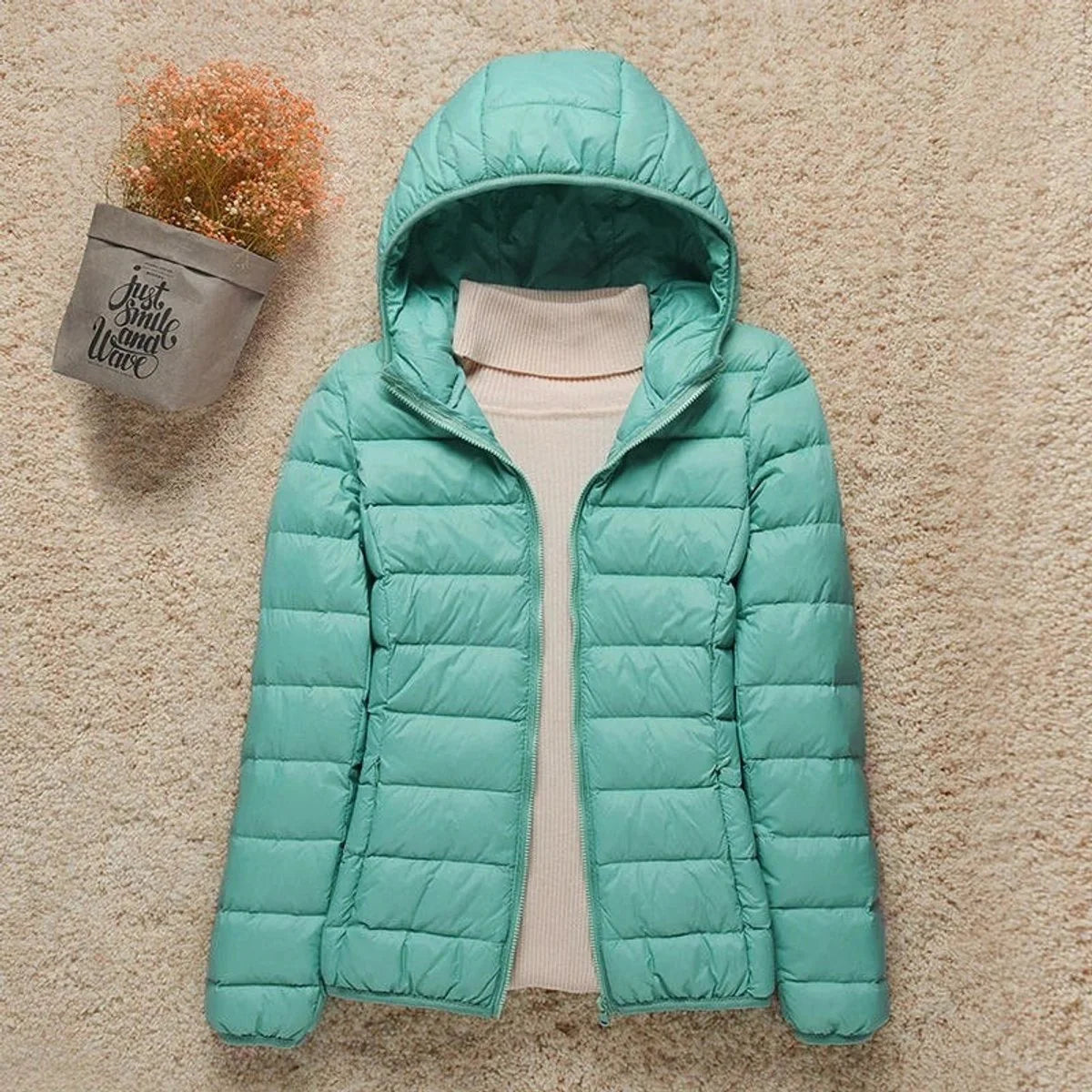 Women's Lightweight Quilted Hooded Puffer Jacket 9