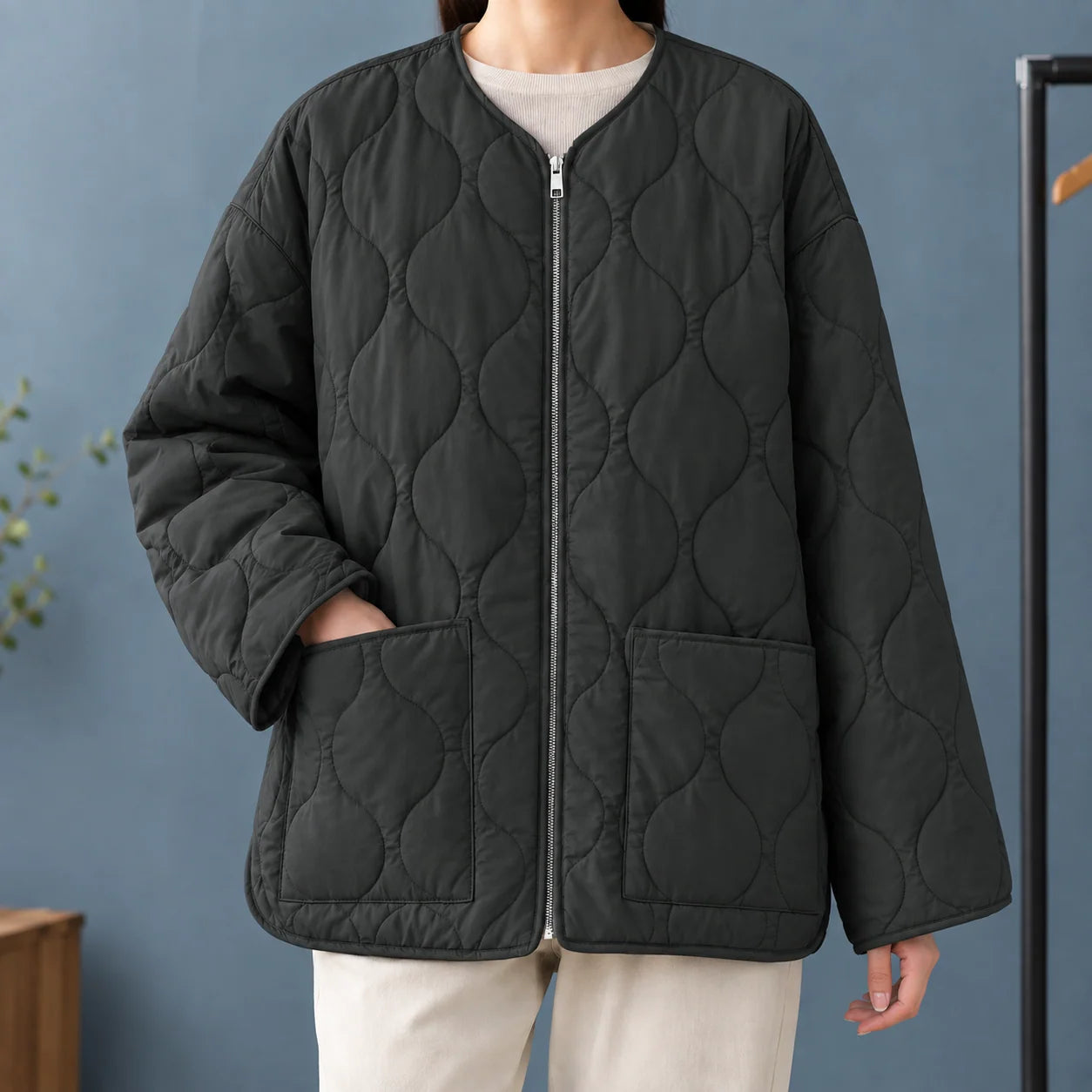 Women's Quilted Collarless Jacket with Full Zip and Patch Pockets 2