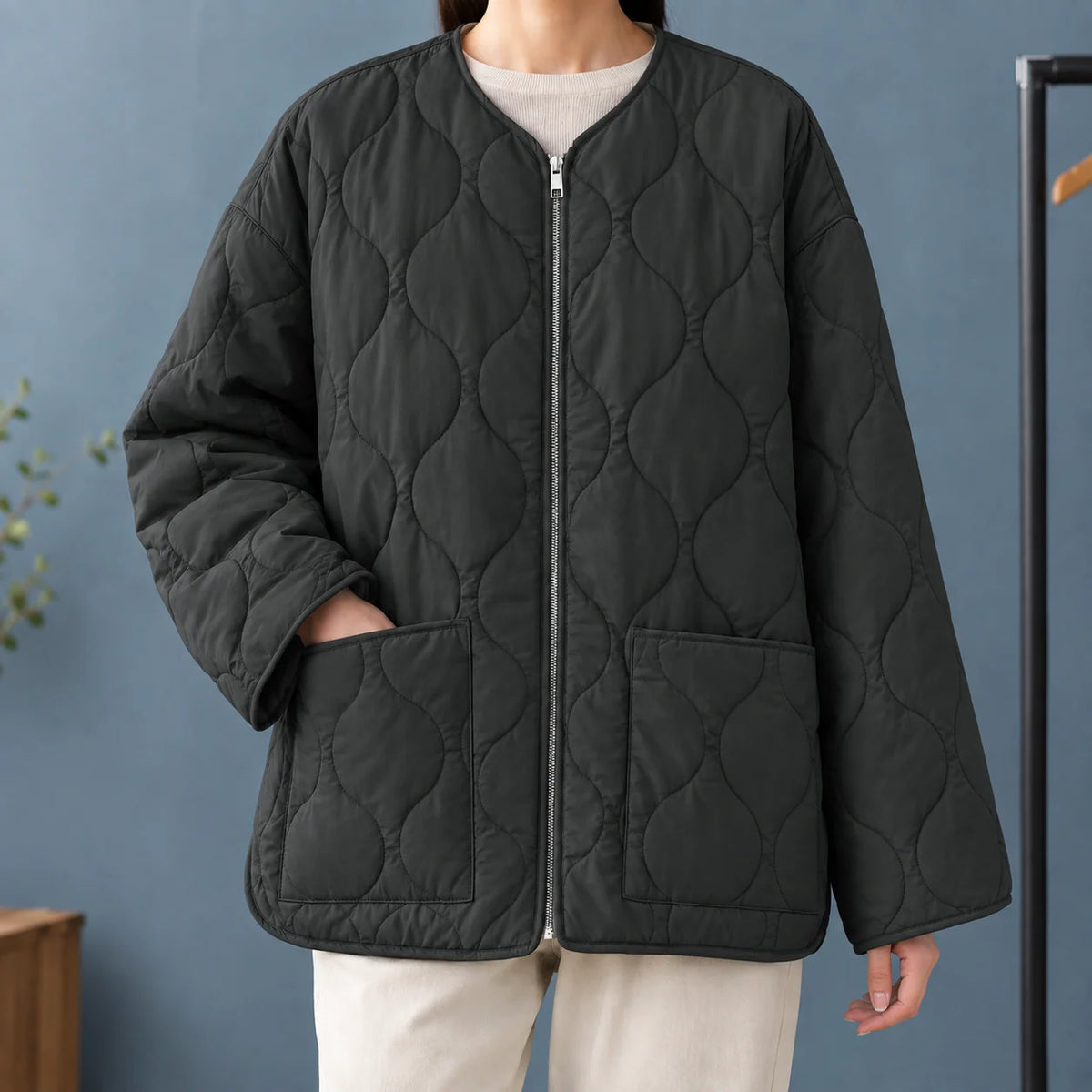 Women's Quilted Collarless Jacket with Full Zip and Patch Pockets 2